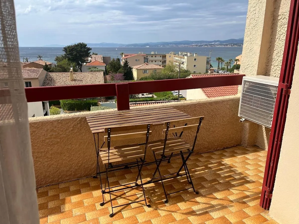 Joli Duplex T3 Vue Mer Le Brusc Parking Gratuit Six-Fours-les-Plages France